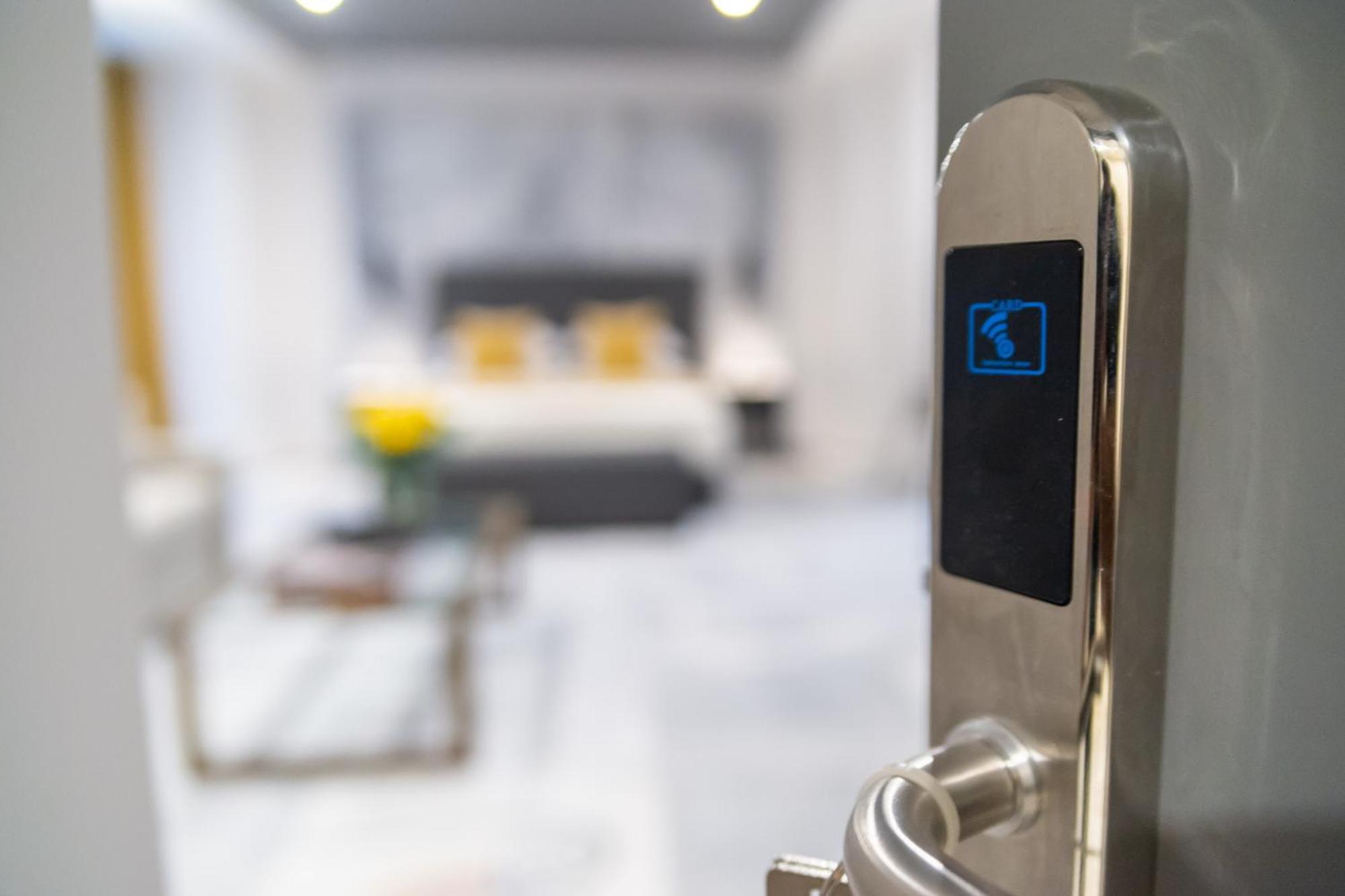 33Solonossuites Athens Phòng bức ảnh