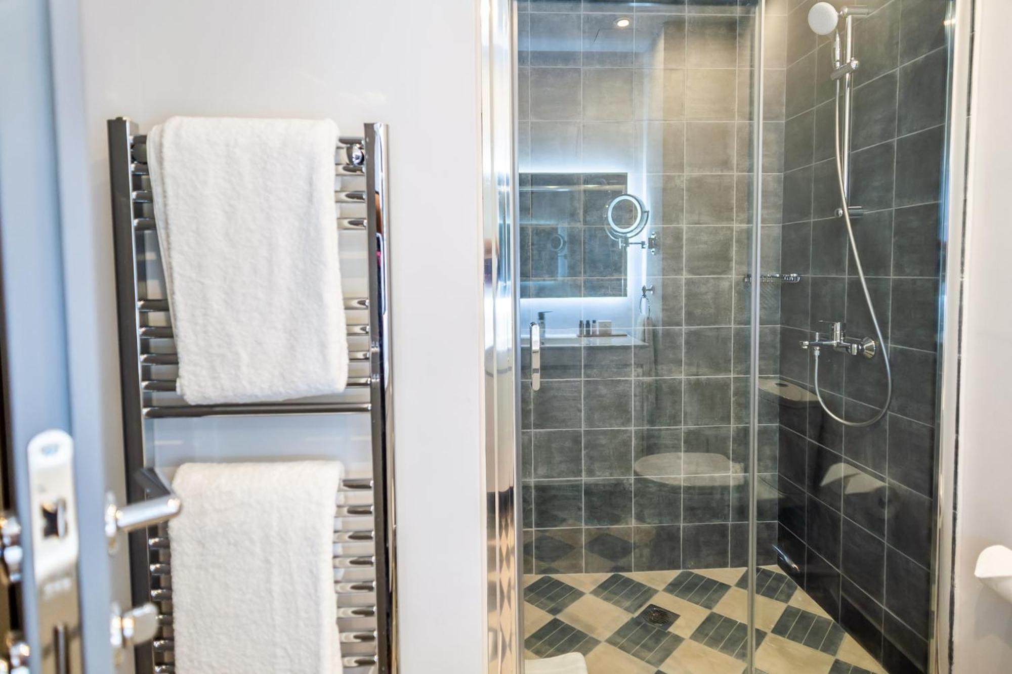 33Solonossuites Athens Phòng bức ảnh